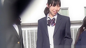 Japan students 18+ Peeing