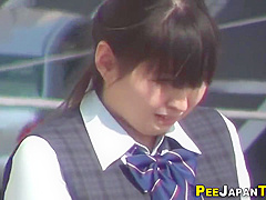 Japanese Bitch Pissing