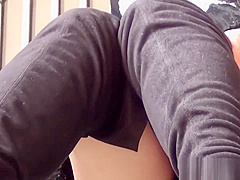 Japanese ho masturbating