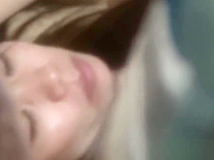 Japanese teen 18+ rubs muff
