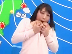 Japonesa dando