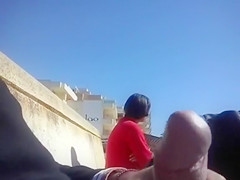 Jerking the pecker on a sunny day
