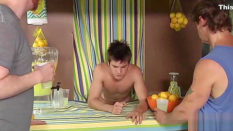 Johnny Rapid gets his young ass fucked in public
