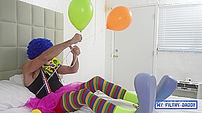Kinko the Clown has a pee party with lil Amy - PissVids