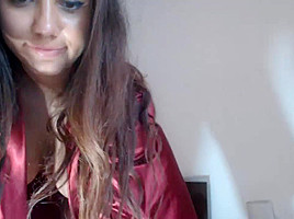 Kitty Jolie Hot Webcam Girl