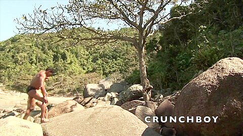 Latino Fucked Raw In Beach For Sex - CrunchFrenchBareback