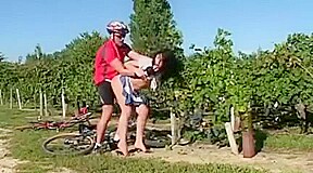 Les cyclistes baise une salope