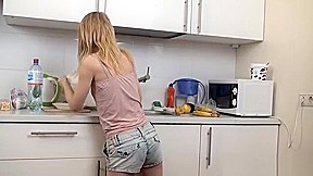 Lightfairy WhiteKitchenPinkTop DVD