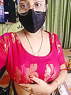 Lisa Bhabi Apne Boyfriend Ko Video Call Karke Btaya With Devar Bhabhi