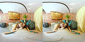 Lita Phoenix & Carolin in College Friends Throw Orgy - TmwVRNet