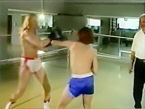 MW Nicole 2 on 1 boxing KO