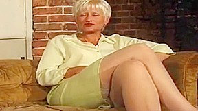 Mature in Stockings with Grey Pussy Hair Spreads and Plays