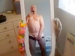 Me wanking in Stockings