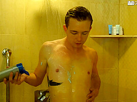 Meet Me In The Shower - ShowerBait