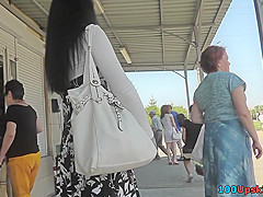 Mini skirt is hot on bubble ass in accidental upskirt