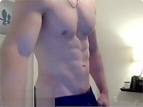 Muscle guy 23yo cums