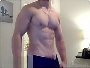 Muscle guy 23yo cums