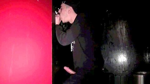 Muscle straight woker sucking cock arab in gloy hoes - StraightFuckingBoy