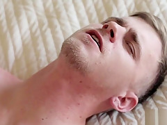 Muscular jock assravaged before cumshot