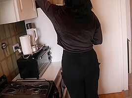 My Stepsister Comes For A Double Creampie In The Kitchen 14 Min