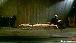 N00b getz PWND - first timer suffers intense bondage
