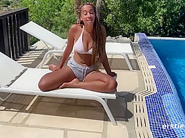 Natural Beauty Naomi Enjoys Time With Herself By The Pool