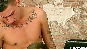 Naughty youngsters Tyler Jenkins and James Dixon anal breed