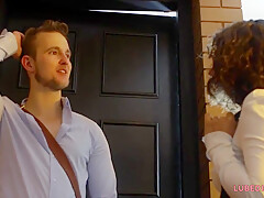 Neighbor Chick Opens - Rubi Valentine
