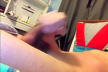 Nice Looking Teen 18+ Wanks Twink Porn Tube