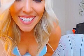 Nice Rack and Ass Blonde in a Fun Dildo Time