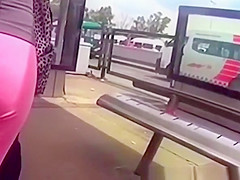 Nice ass chick in pink leggings