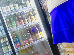 No Panties Upskirt In Super Market