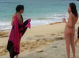 Nude Beach - PhotoShoot 2 - Two Babes Peeing