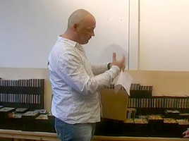 Omas Auf Der Arbeit