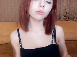 Petite CB cam girl TinyMary cute Itty bitty body hard at work on 2017-01-30