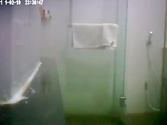 Plump friend shower