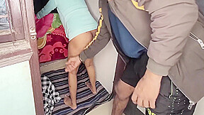 Pregnant Wife Ko Chod Ke Chut Faad Diye
