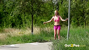 Public Pissing Compilation 004