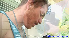 Ripped model cums with hunky photographer