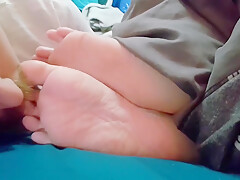 Romantictingles Having Her Feet Worshipped In Bed