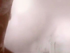 Roomie blows me from the bathtub