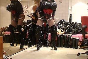 Roxina2009torpedollinpisspants Xl wmv 4 Min