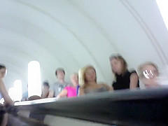 Russian Upskirt 3322-1