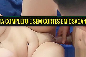 Safada deu pro meu amigo e deixou gozar nos peitos dela - Victor Hugo -