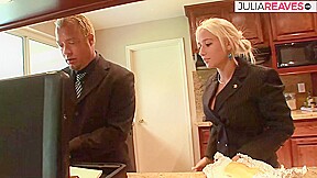 Sandra Moans Loudly When She Spreads Her Legs To Fuck