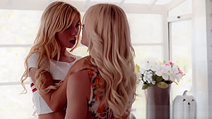 Serene Siren teaches Kenzie Reeves how to be a good babysitter