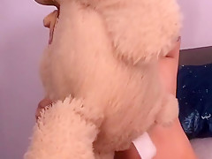 Sexy Skinny Girl Fucks Her - Teddy Bear And Rough Sex