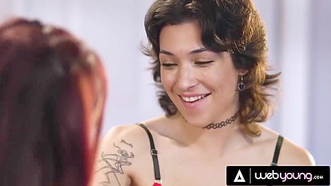 Sexy Teen 18+ Brooklyn Gray Passionately Fingers Her Hot New Girlfriend On The Couch