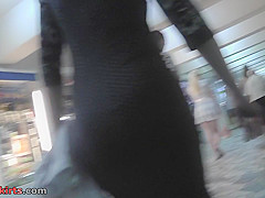 Sexy upskirt porn with amateur blonde in a public place
