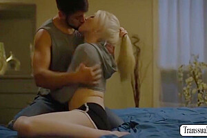 Shemale Stepsister Bareback Fucked By Her Handsome Stepbro - Izzy Wilde